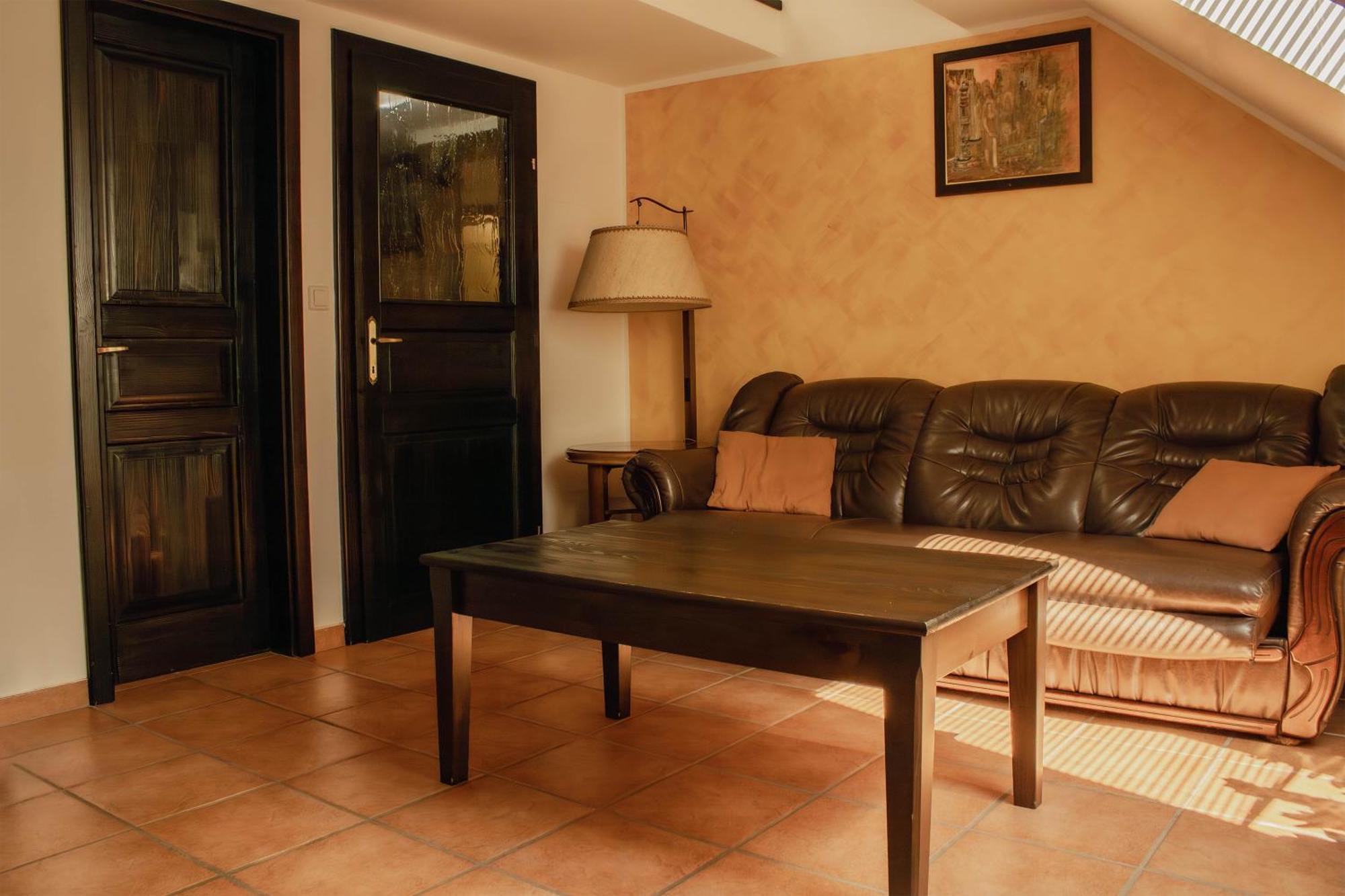 Crni Baron Pension Black Baron Maribor Exterior foto