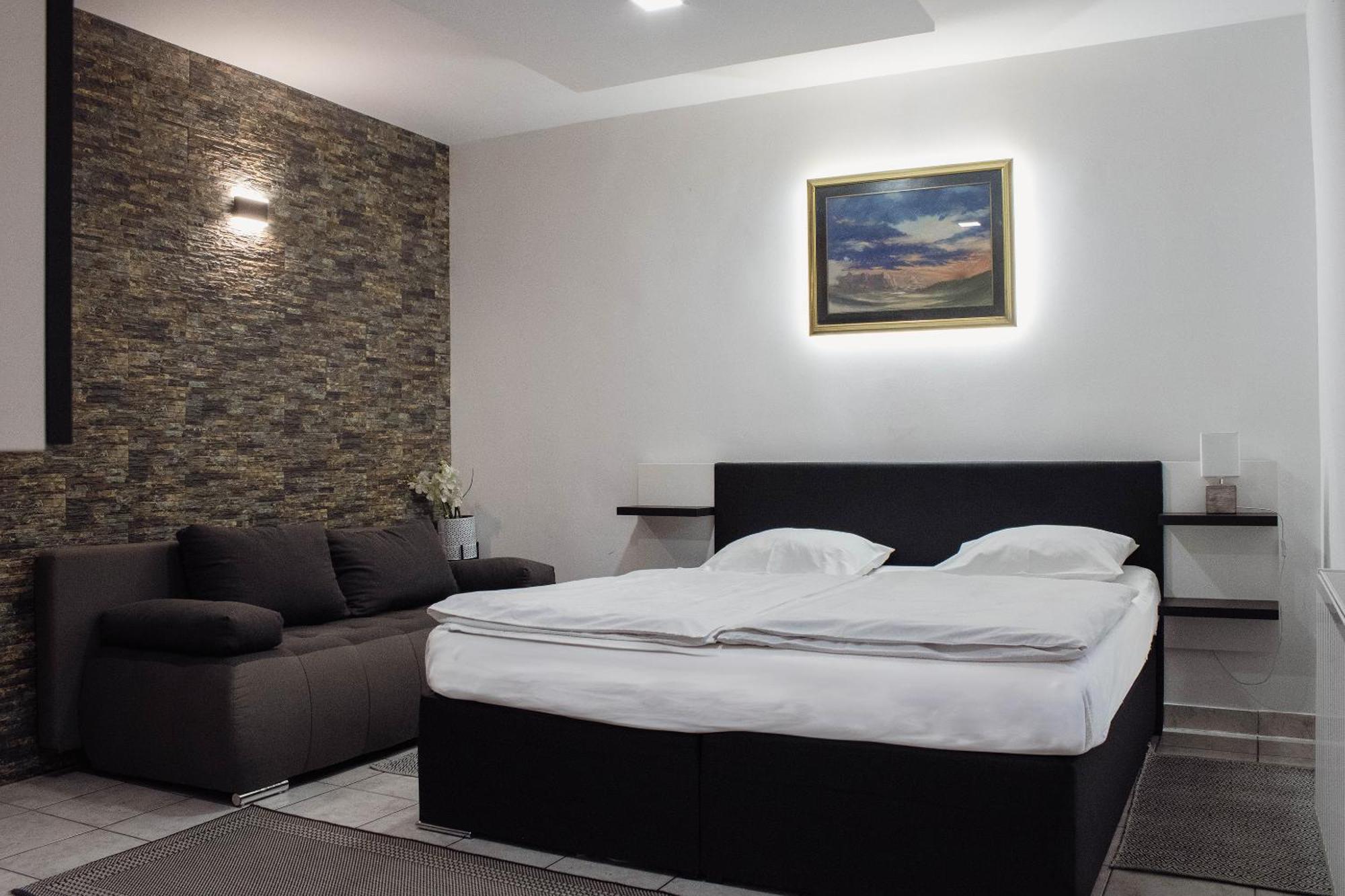 Crni Baron Pension Black Baron Maribor Exterior foto
